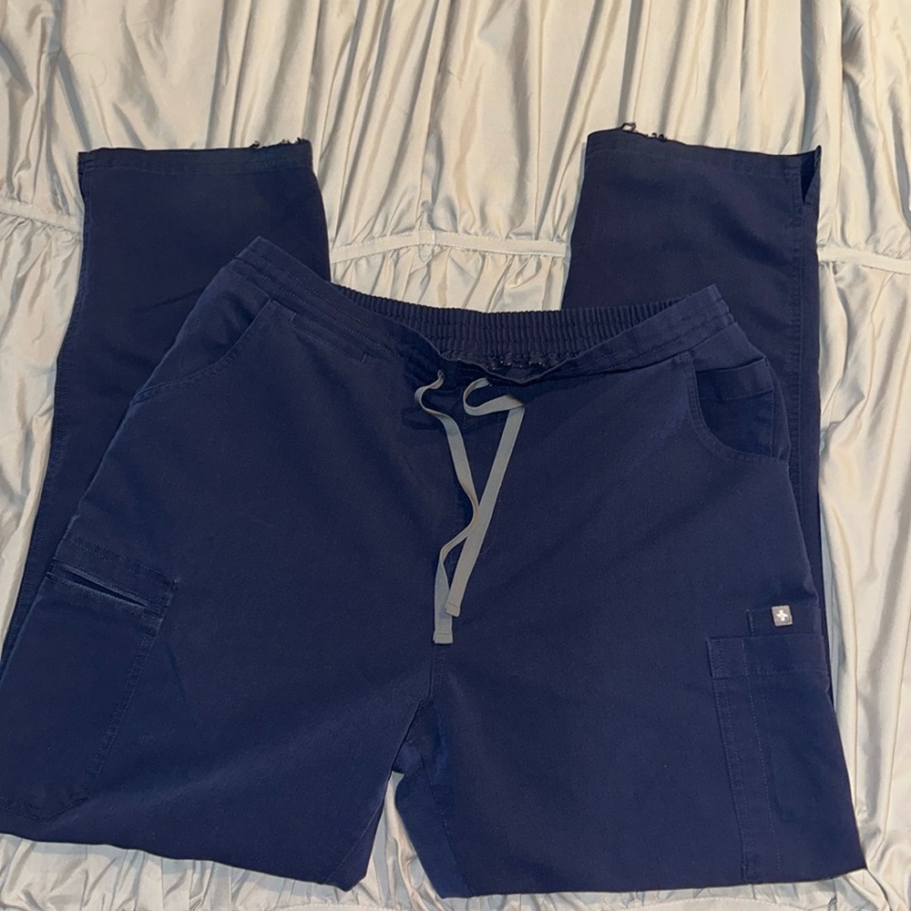 Frogs navy cargo scrub pants